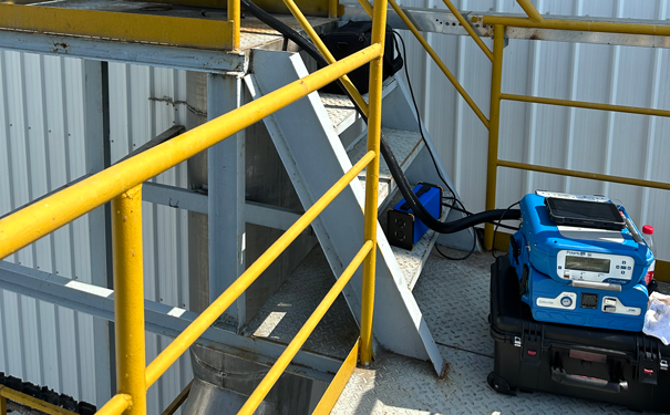 PF-300便攜式非甲烷總烴分析儀(苯系物擴展版) PF-300便攜式非甲烷總烴分析儀(苯系物擴展版)